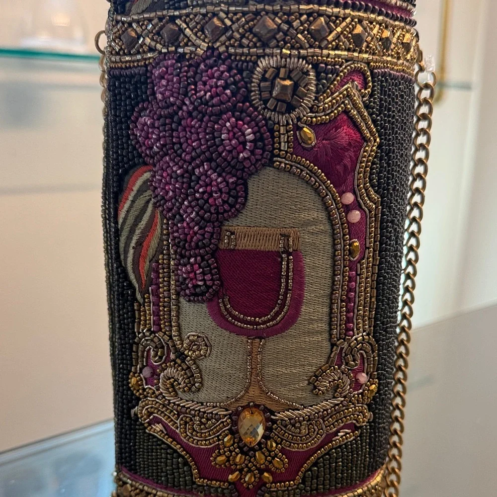 Mary Frances Black Beaded Bag with Gold Chain - Picture 4 of 8